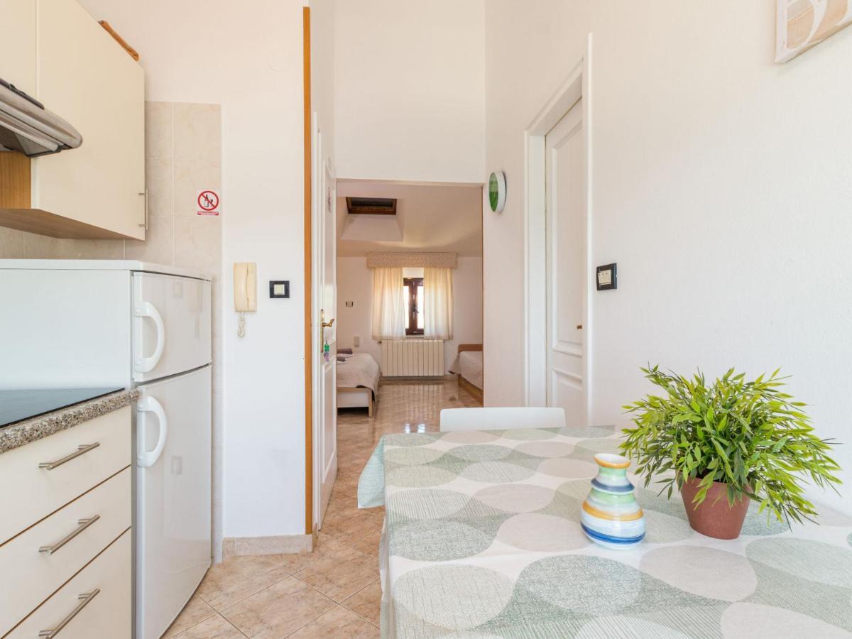 Apartment Antonella & Napoletano-4 By Interhome Umag Exterior photo